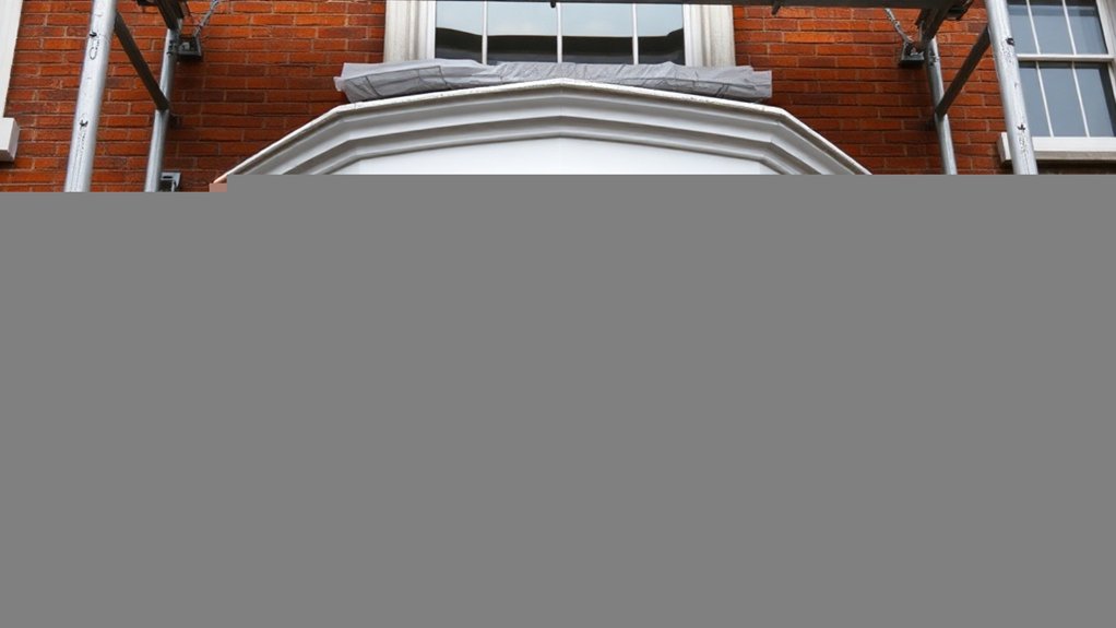 Bay Windows Brixton